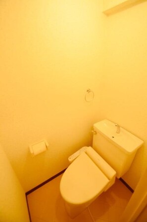 ファベール西浦和Iの物件内観写真